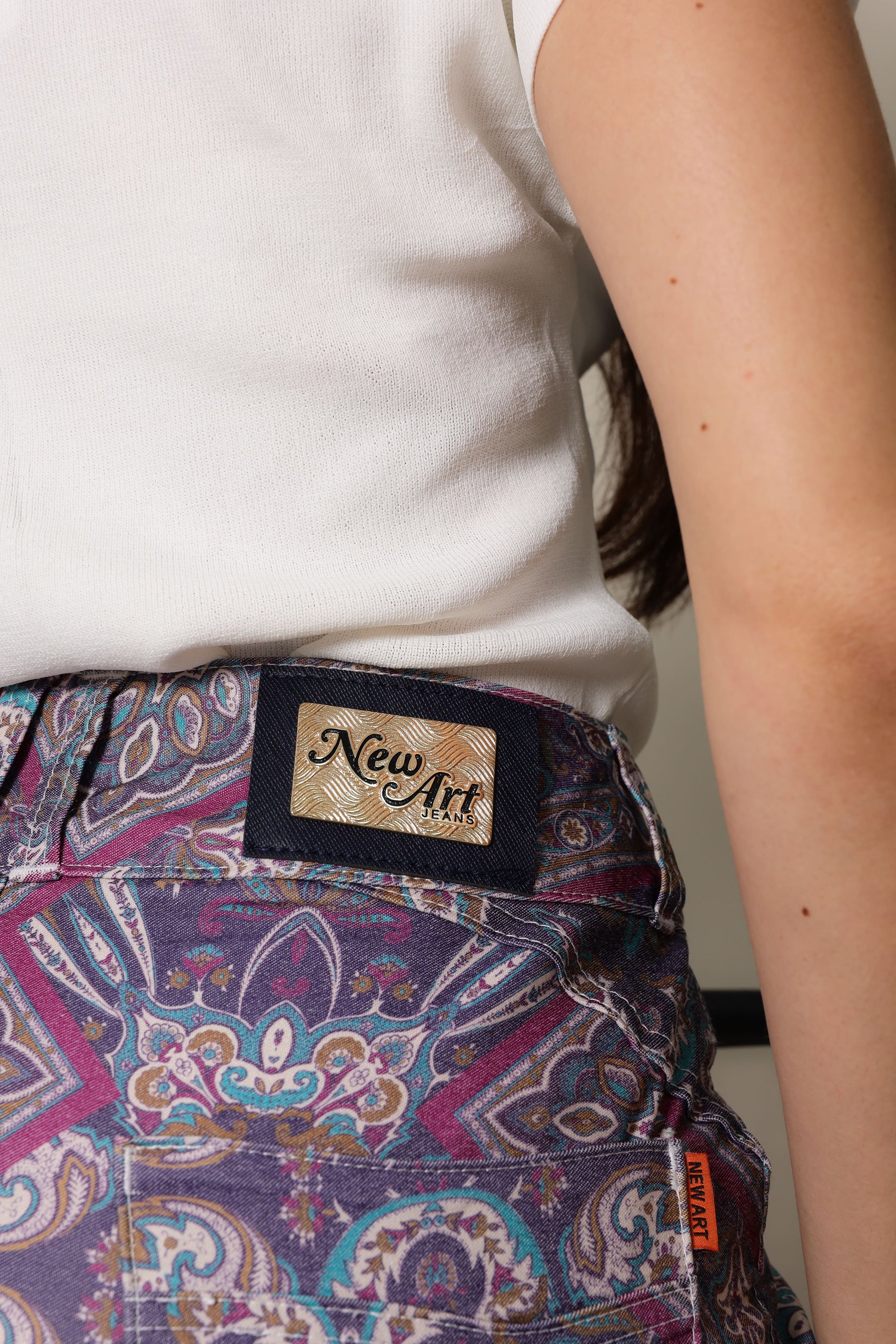 Saia em Sarja Feminina com Estampa de Lenço