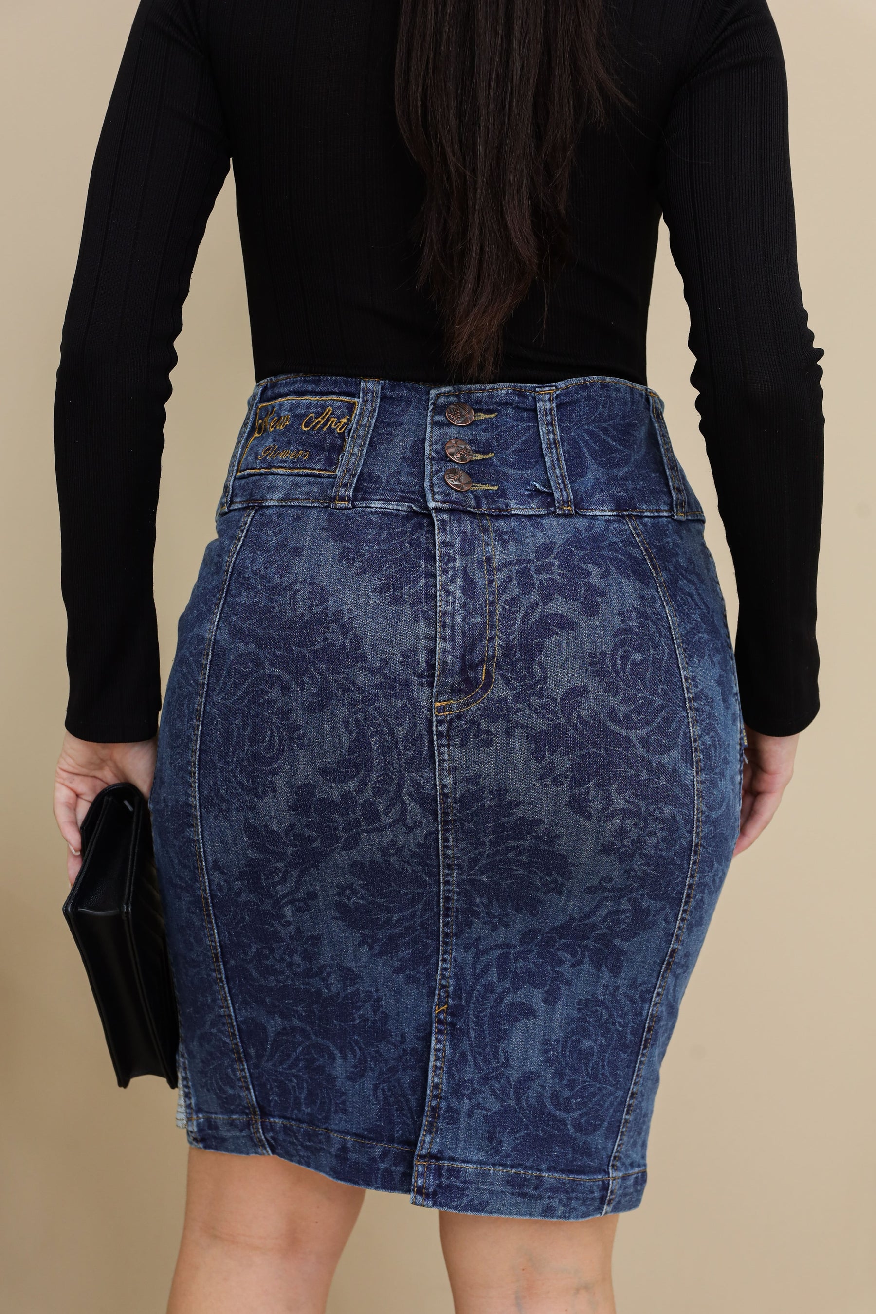 Saia Jeans Feminina com Estampa Floral