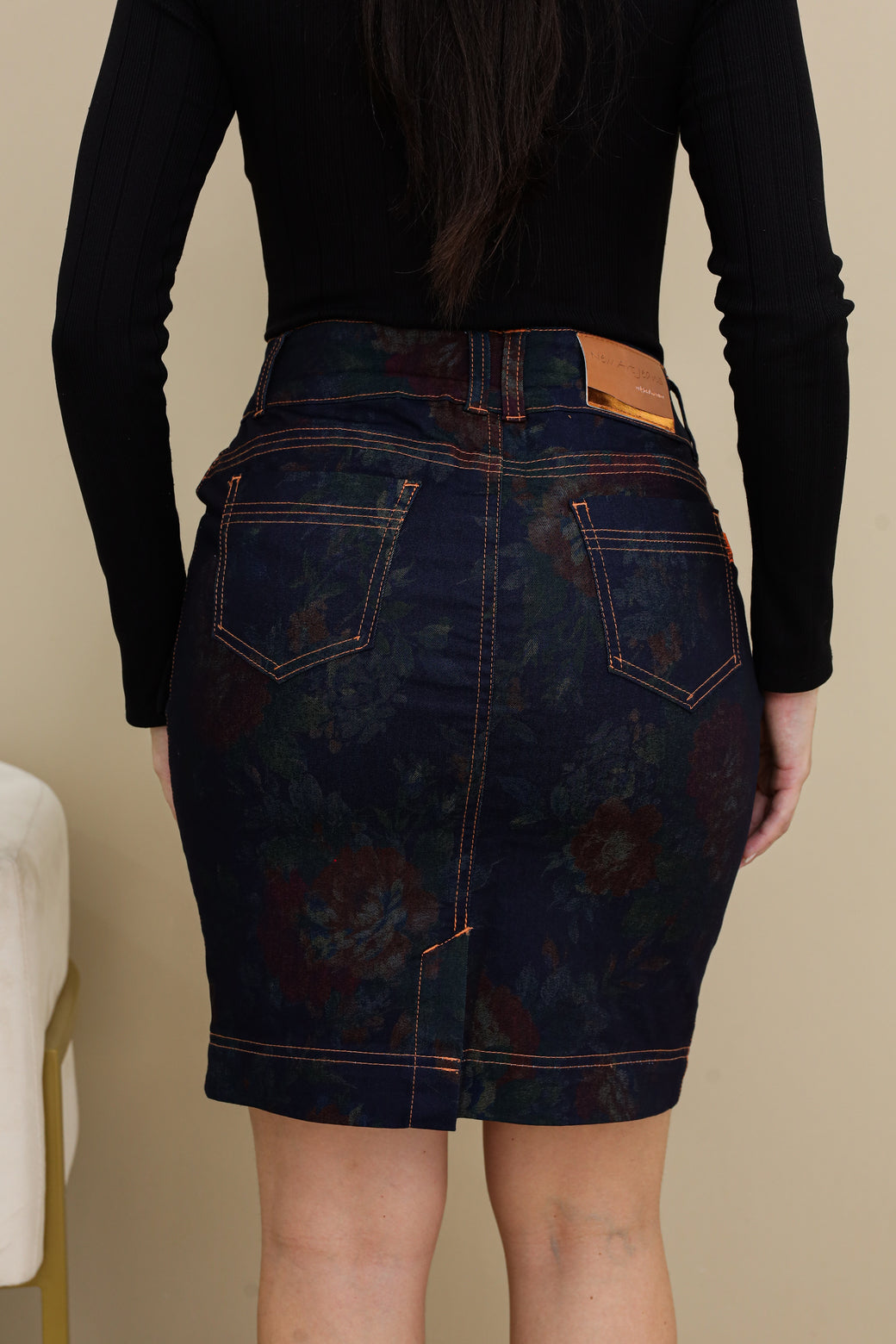 Saia em Sarja Feminina com Estampa Floral